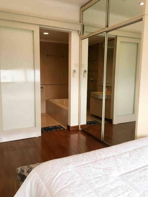 Photo of Bedroom in Senayan