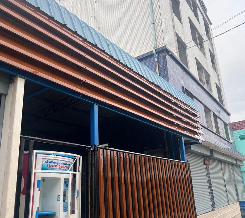 Photo of Others in Bang Pa-in