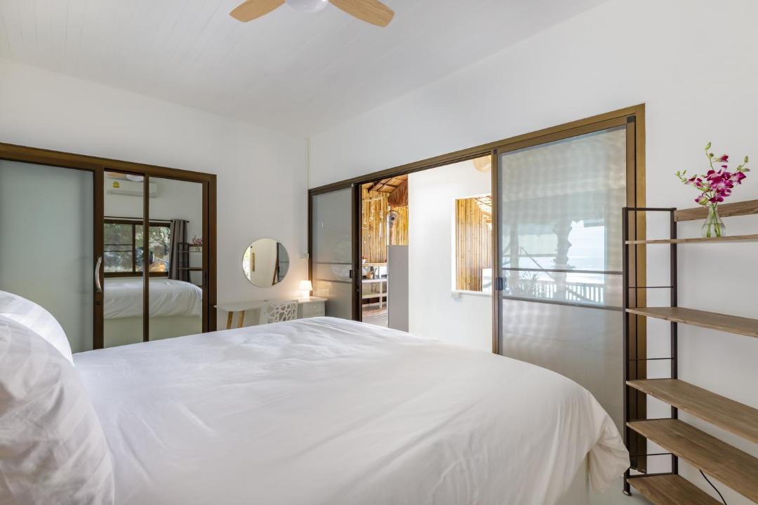 Photo of Bedroom in Haad Yao