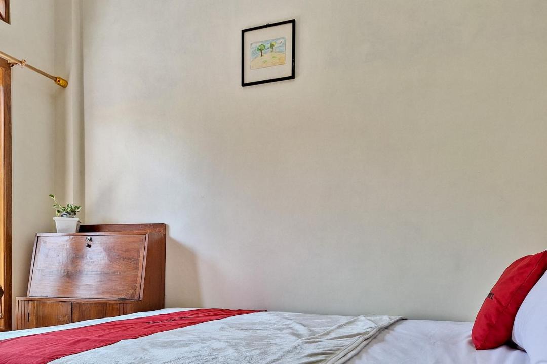 Photo of Bedroom in Banguntapan