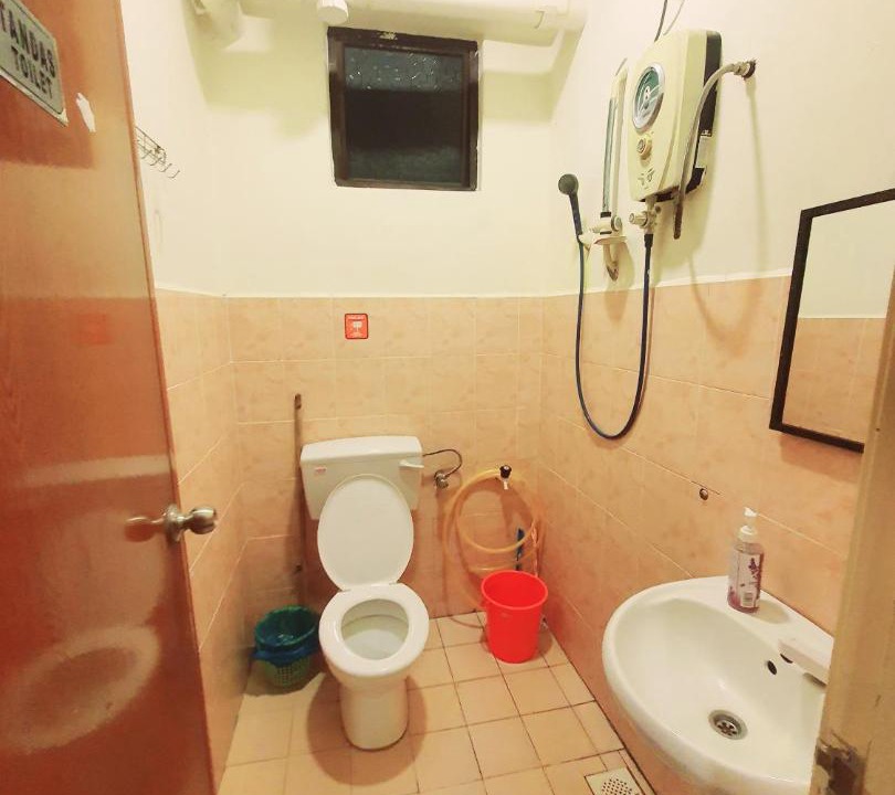 Photo of Bathroom in Bukit Gong