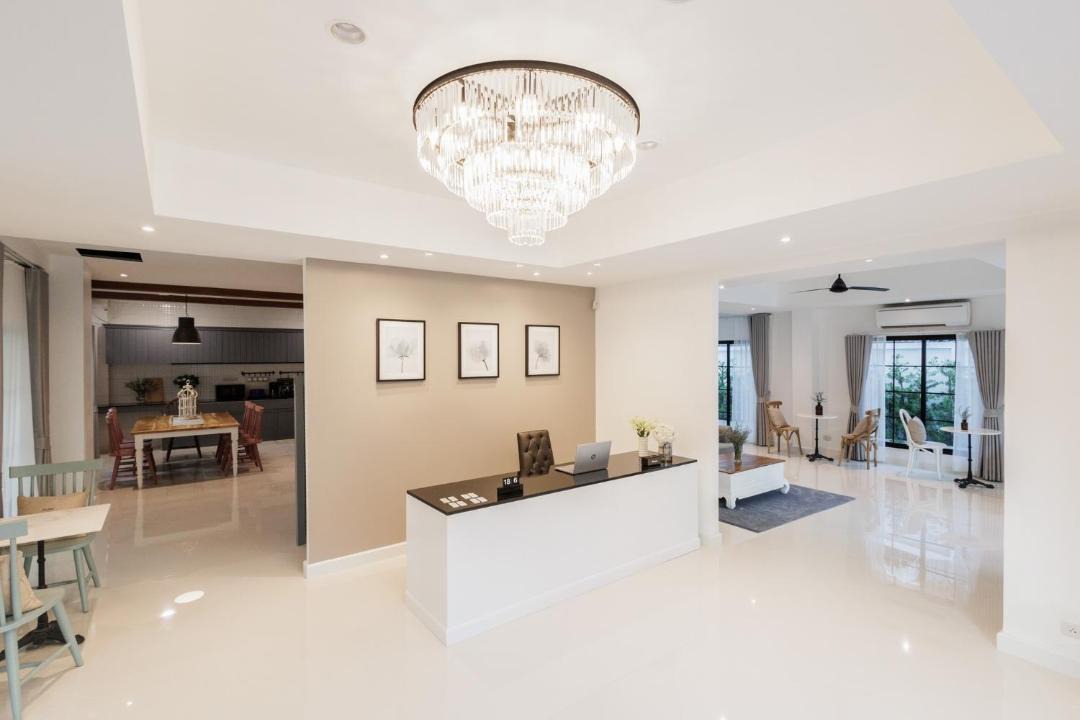 Photo of Livingroom in Pratunam