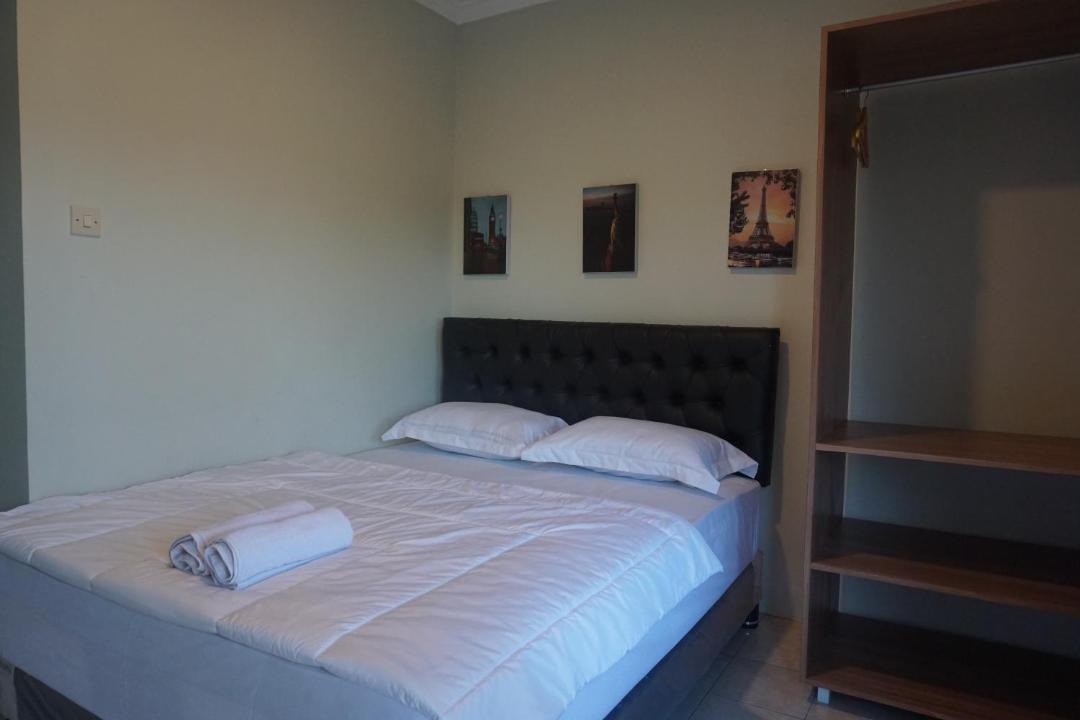 Photo of Bedroom in Selong