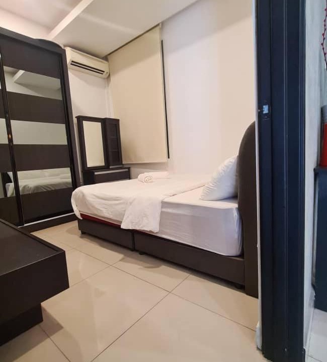 Photo of Bedroom in Taman Mount Austin