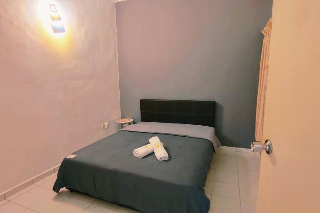 Photo of Bedroom in Daerah Kulai