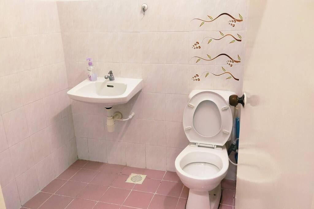 Photo of Bathroom in Daerah Kulai