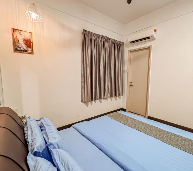 Photo of Bedroom in Kampung Pasir