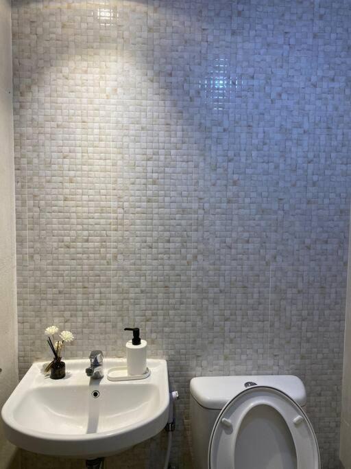 Photo of Bathroom in Surabaya