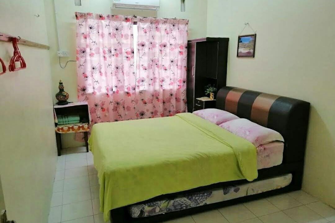 Photo of Bedroom in Taman Heawood