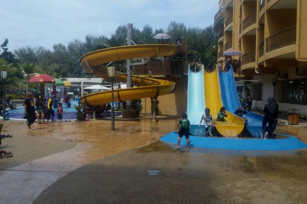 Photo of Others in Dengkil