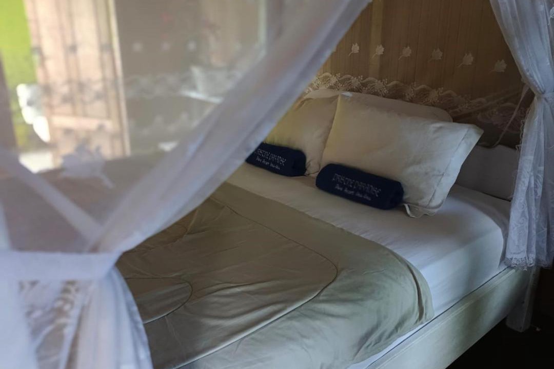 Photo of Bedroom in Pulau Unauna