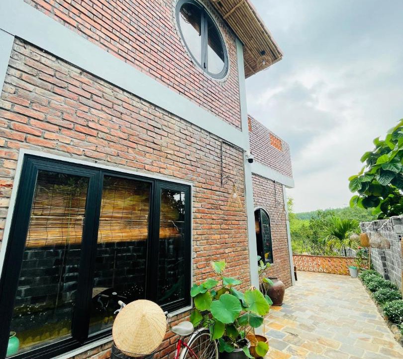 Photo of Others in Quoc Oai