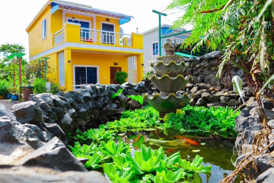 Photo of Buildings in Ou Chum