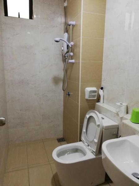 Photo of Bathroom in Kempas