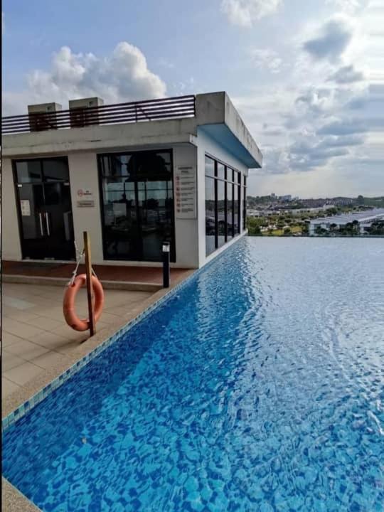 Photo of Outdoor in Kempas