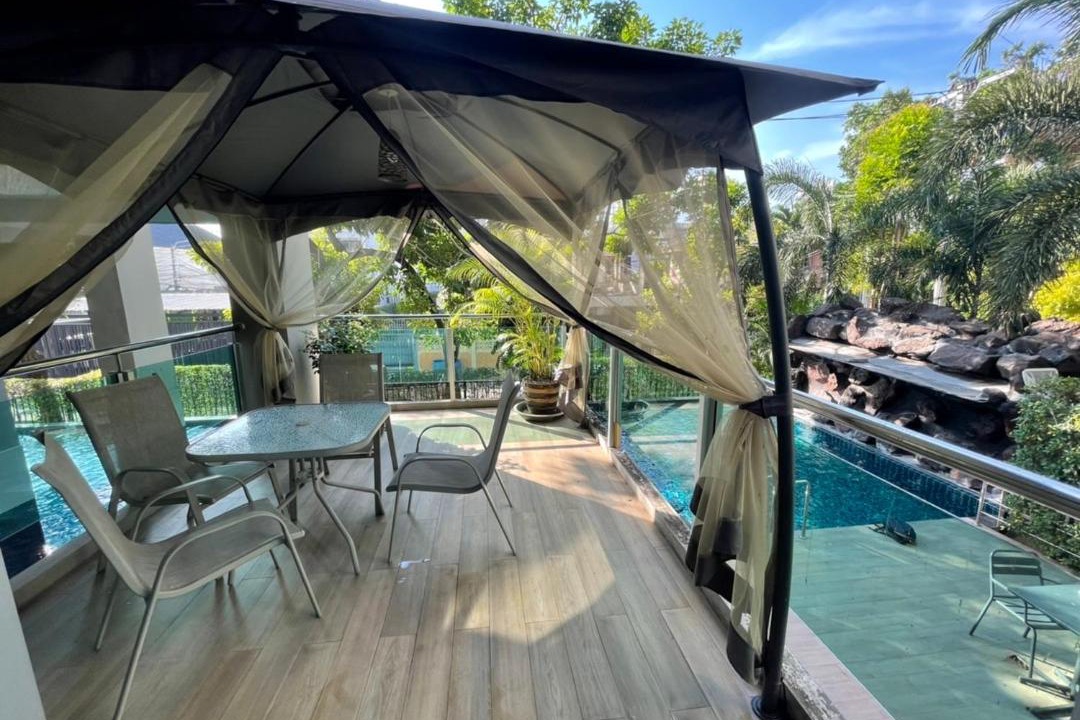 Photo of Patio Balcony in Chom Phon