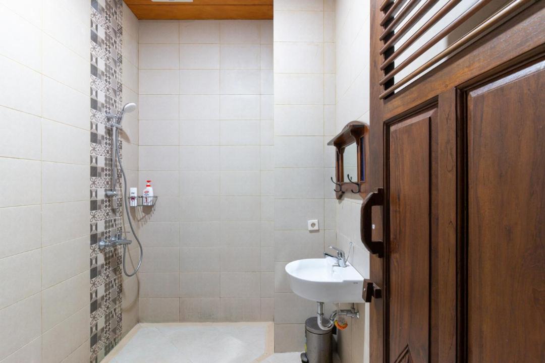 Photo of Bathroom in Pancawati