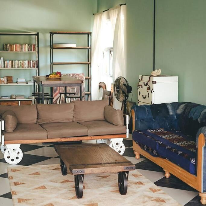 Photo of Livingroom in Bangunjiwo