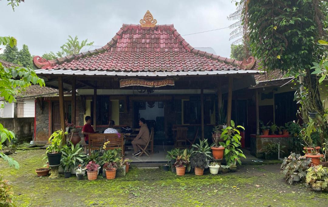 Photo of Buildings in Ngemplak