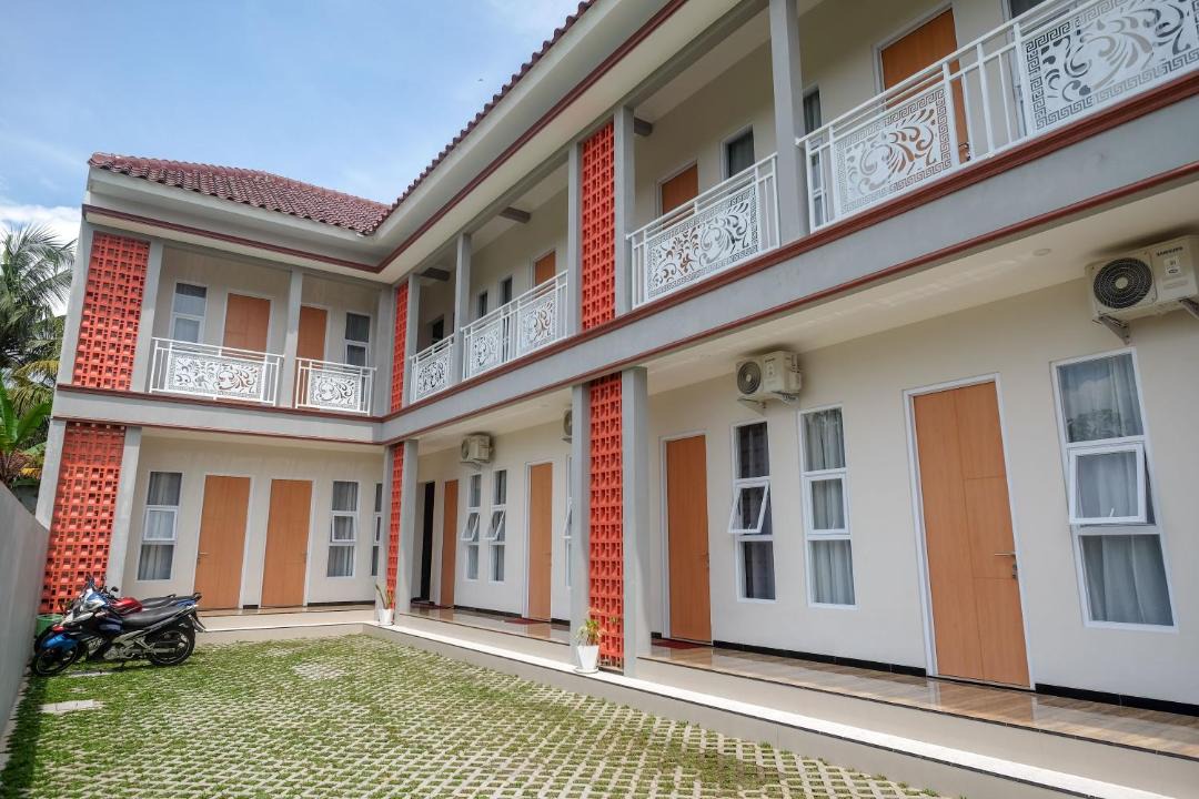 Photo of Buildings in Magelang