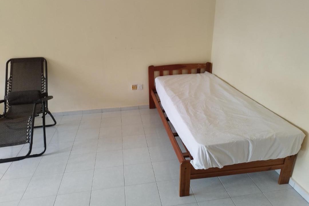 Photo of Bedroom in Taman Mount Austin