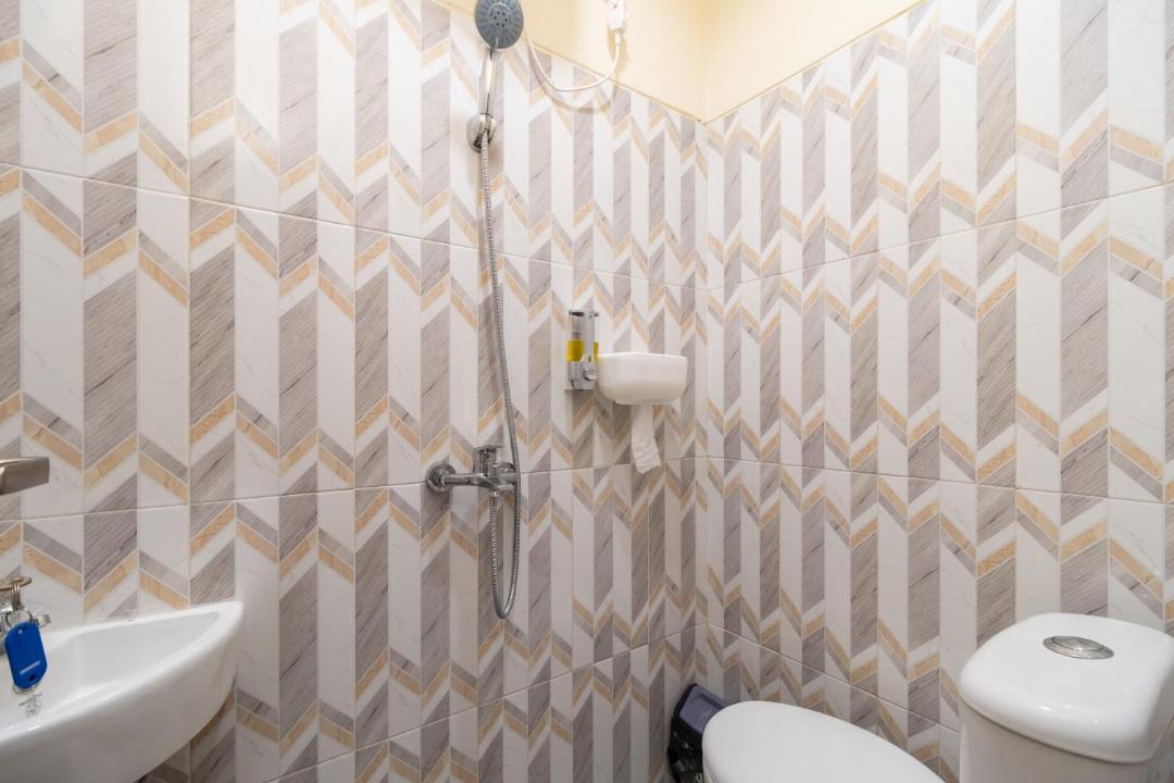 Photo of Bathroom in Kemanggisan