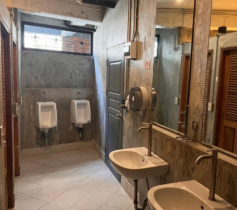 Photo of Bathroom in Thapae