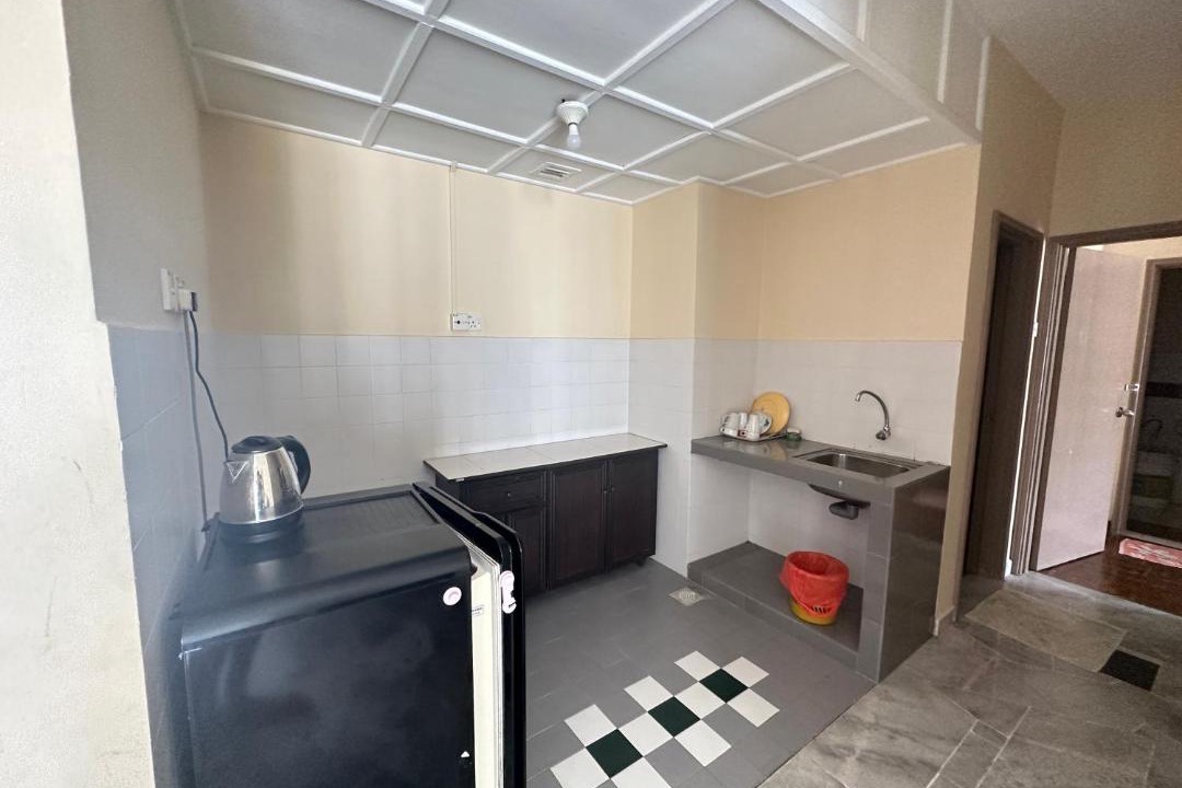 Photo of Kitchen in Baharu