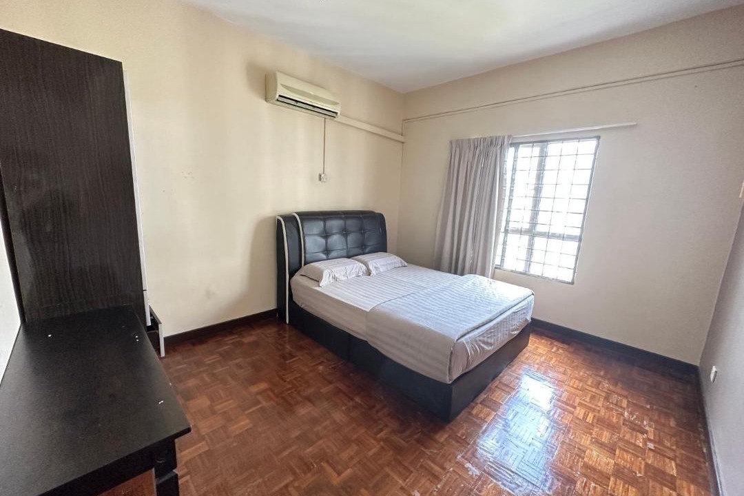 Photo of Bedroom in Baharu