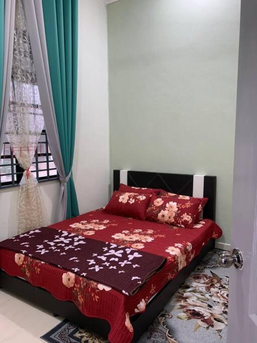 Photo of Bedroom in Kota Bharu