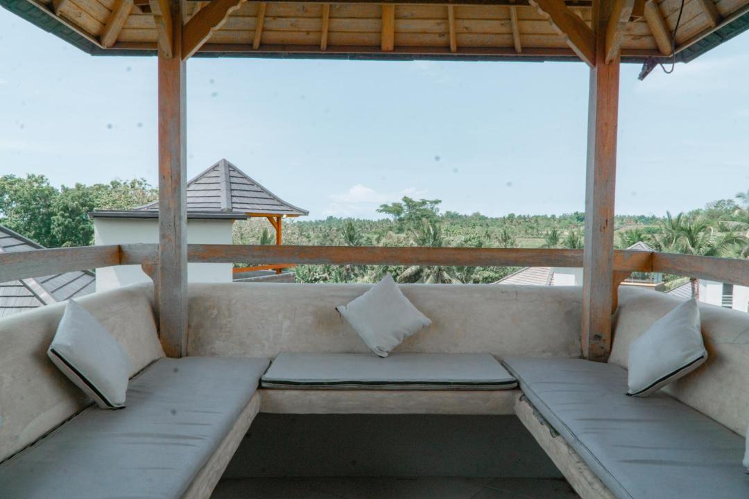 Photo of Patio Balcony in East Selemadeg