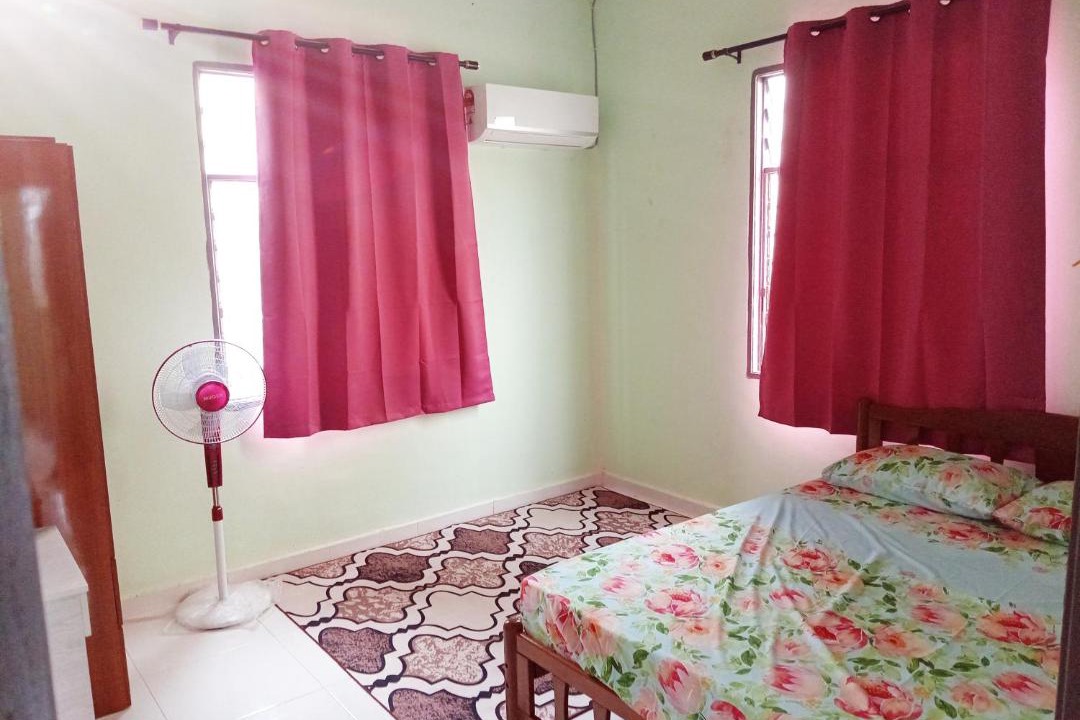 Photo of Bedroom in Kawasan Perindustrian Chendering