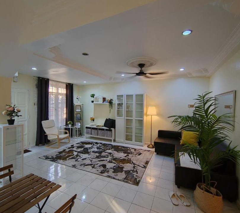 Photo of Livingroom in Bukit Gong