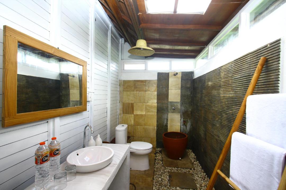 Photo of Bathroom in Sumbawa Barat