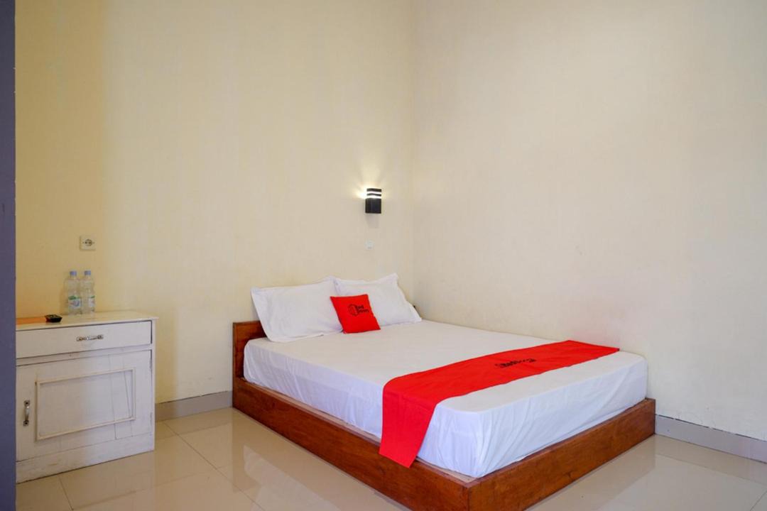 Photo of Bedroom in Hargomulyo