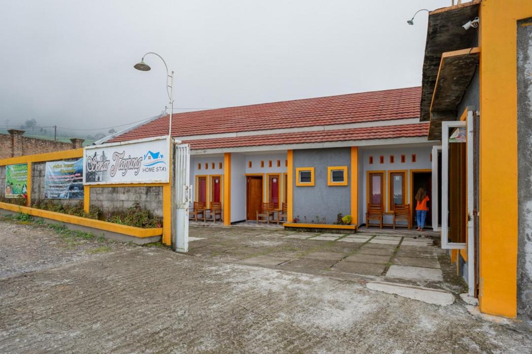 Photo of Others in Hargomulyo