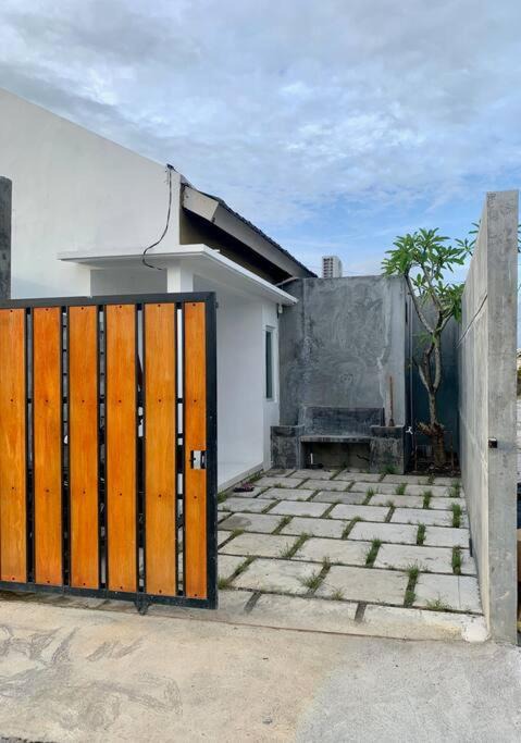 Photo of Buildings in Kecamatan Kediri