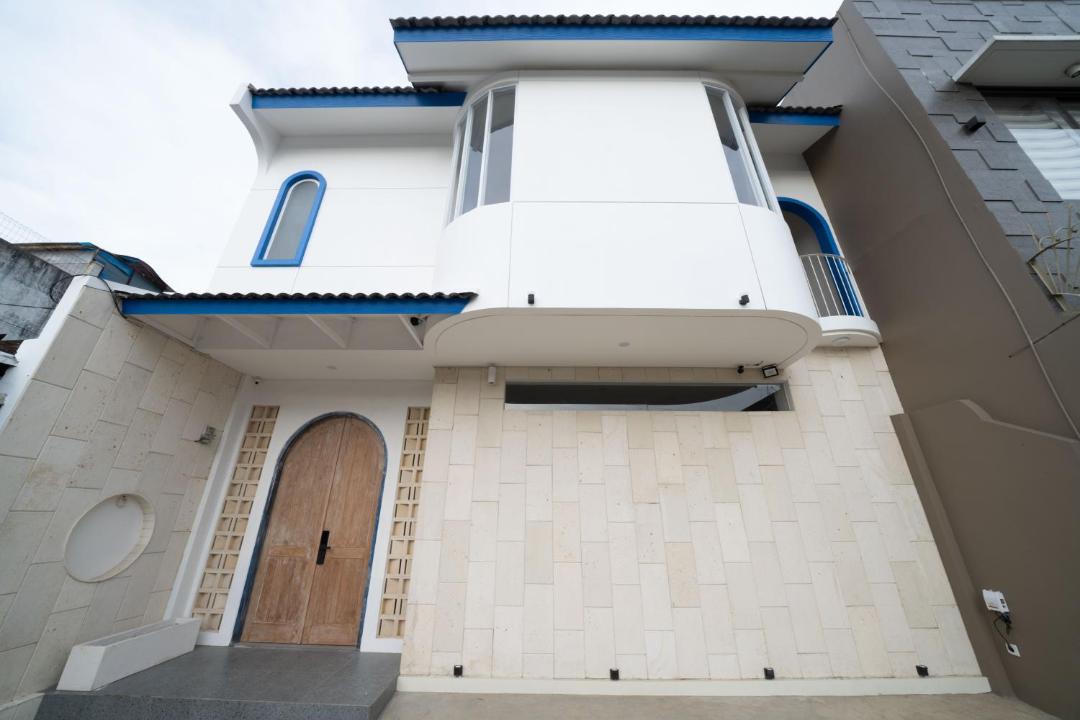 Photo of Buildings in Bandung Kulon