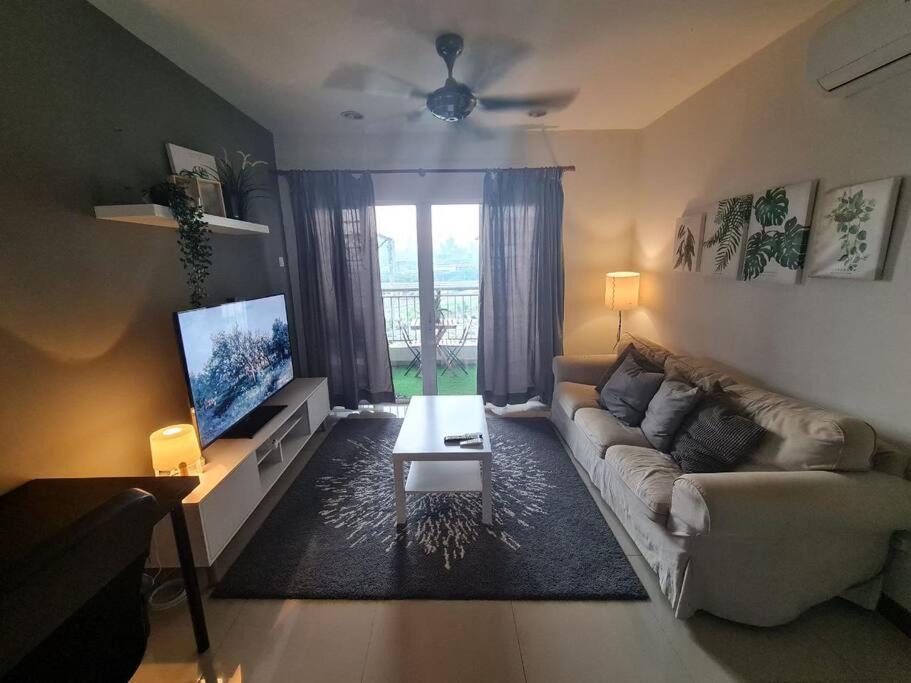 Photo of Livingroom in Bandar Tun Razak