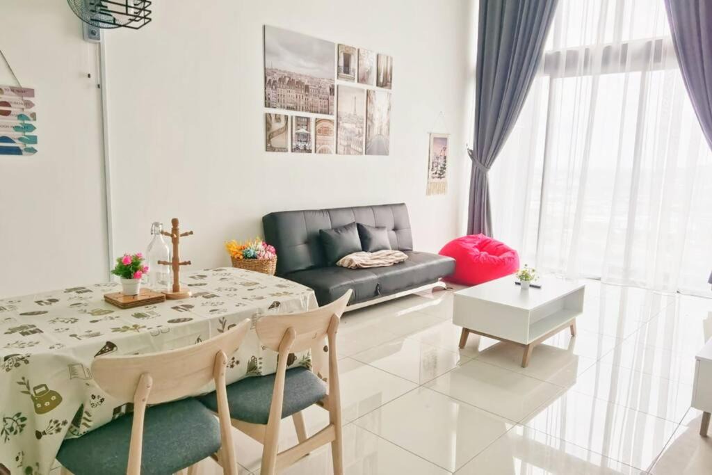 Photo of Livingroom in Sungai Buloh