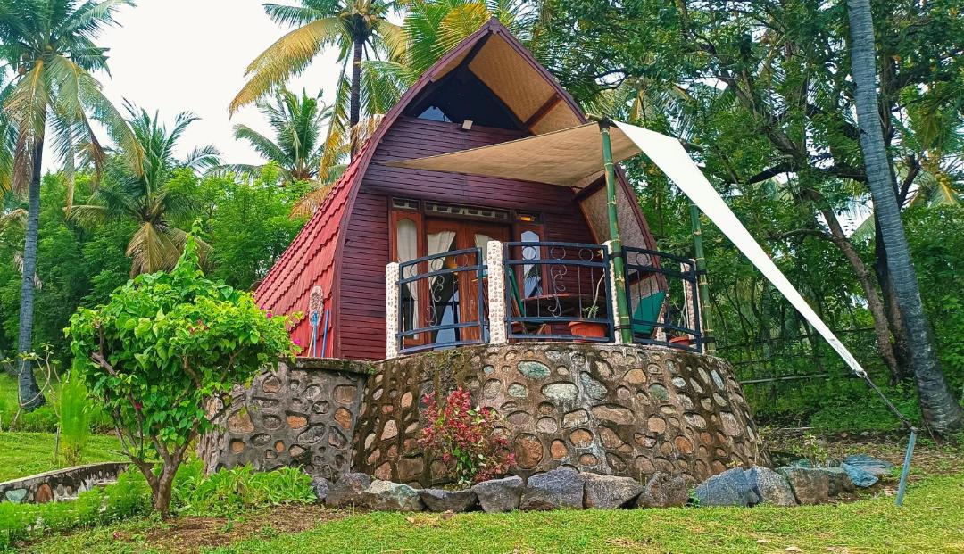 Photo of Buildings in Pemenang