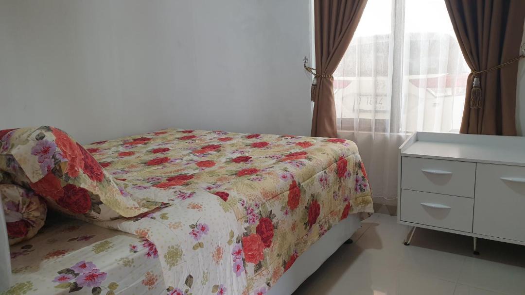 Photo of Bedroom in Garut