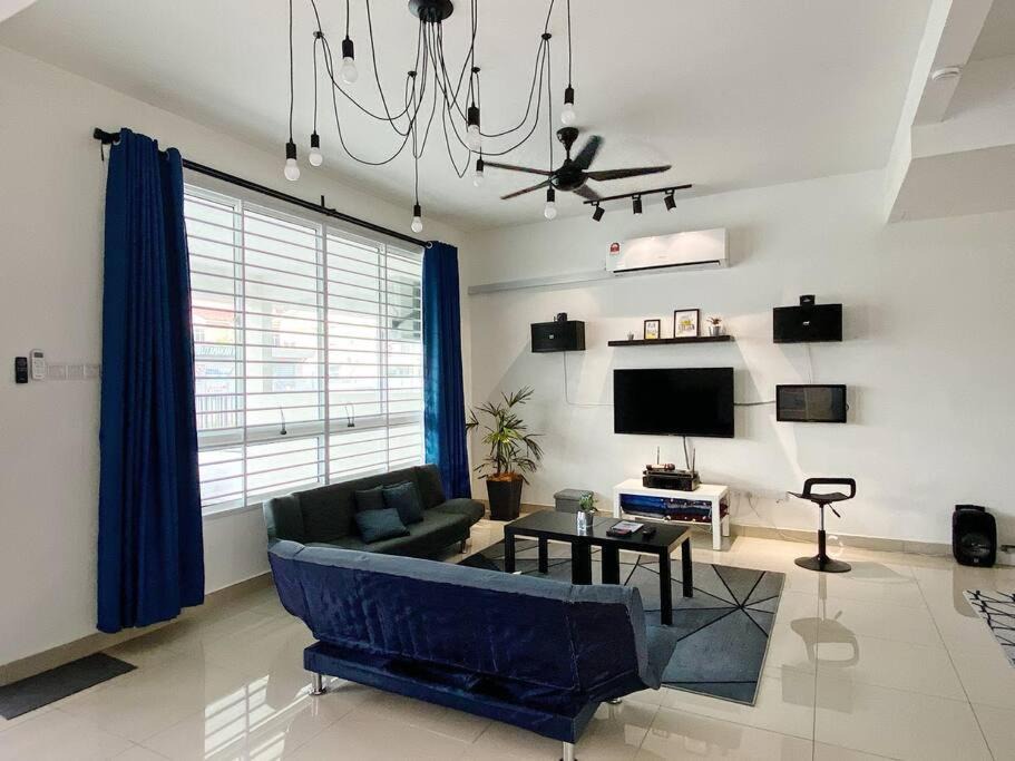 Photo of Livingroom in Bandar Penawar