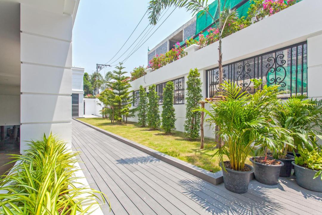 Photo of Others in Khlong Tan Nuea