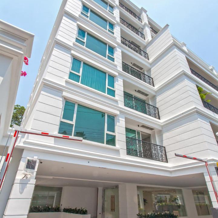 Photo of Others in Khlong Tan Nuea