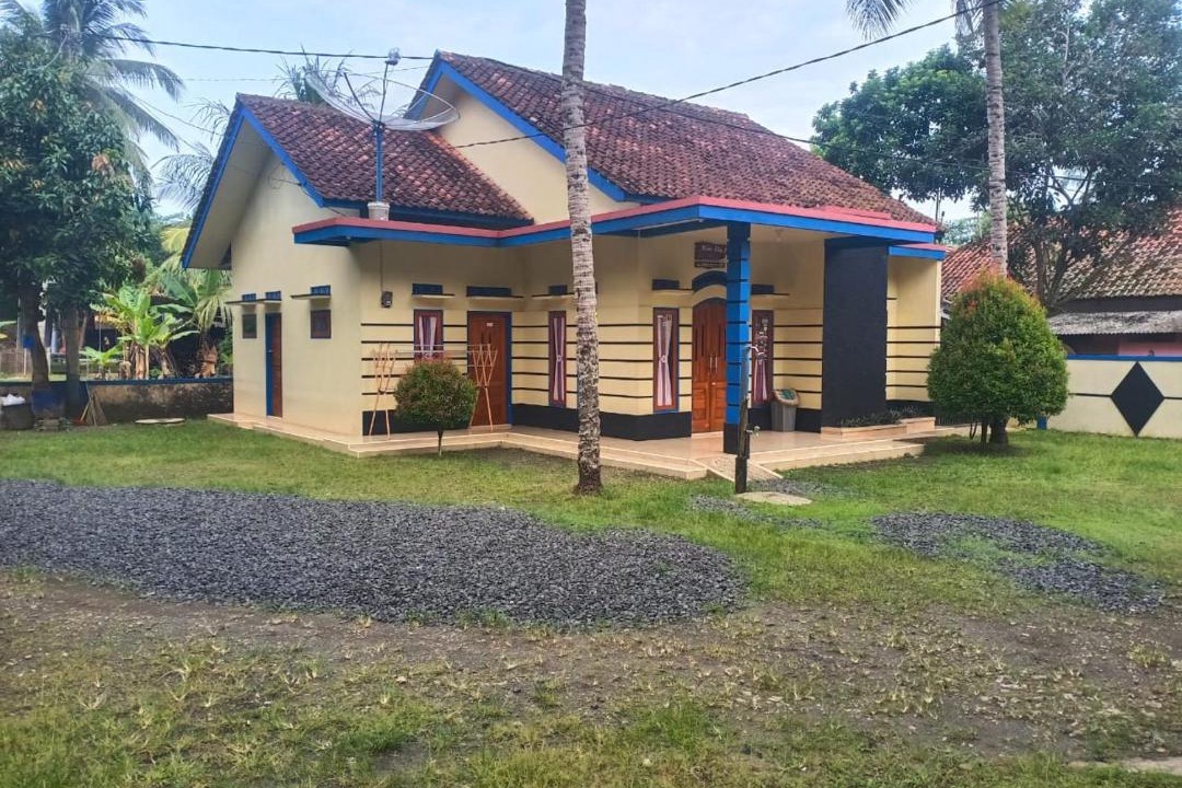 Photo of Buildings in Batu Karas