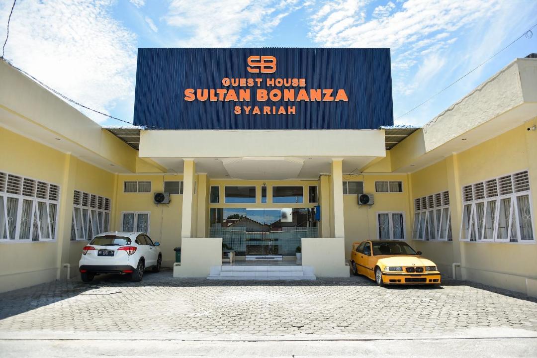 Photo of Buildings in Padang