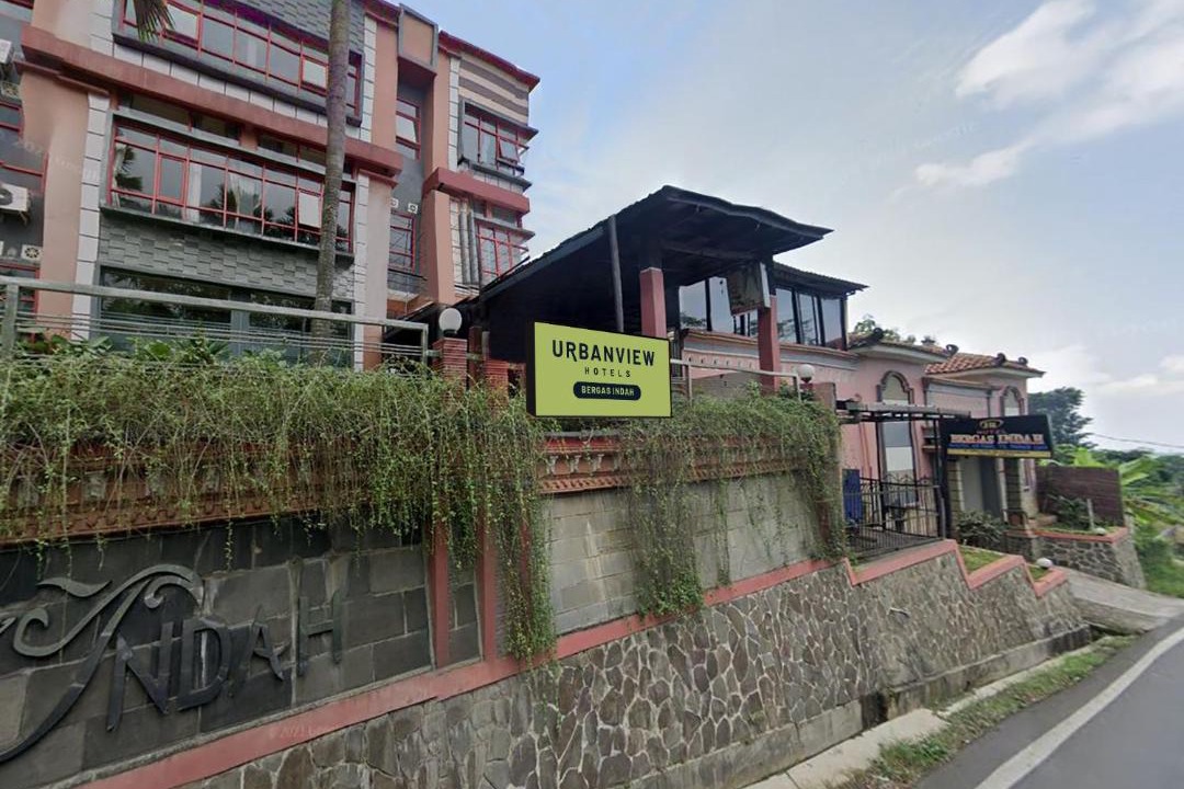 Photo of Buildings in Bandungan