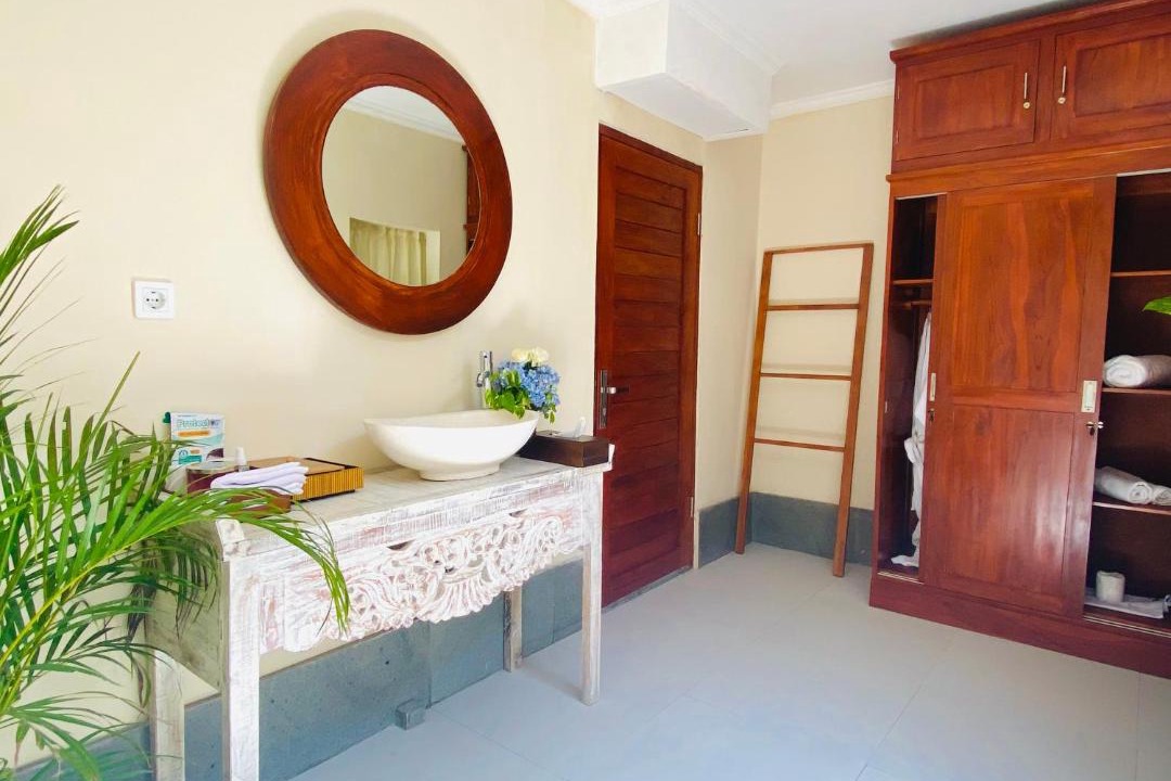 Photo of Bathroom in Kalibukbuk