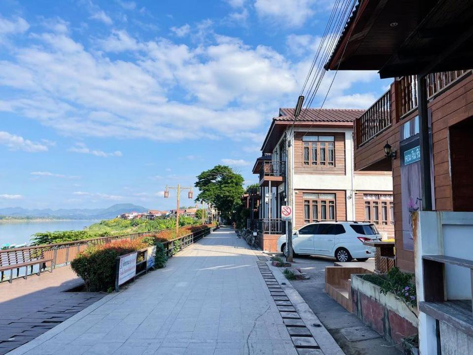 Photo of Others in Chiang Khan